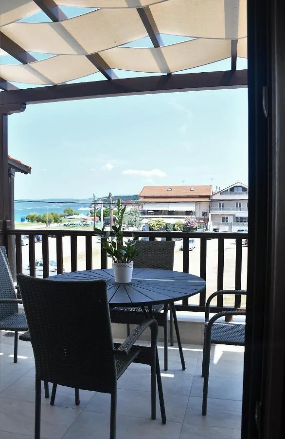 La Mer Luxury Apartments Ierissos 0*,